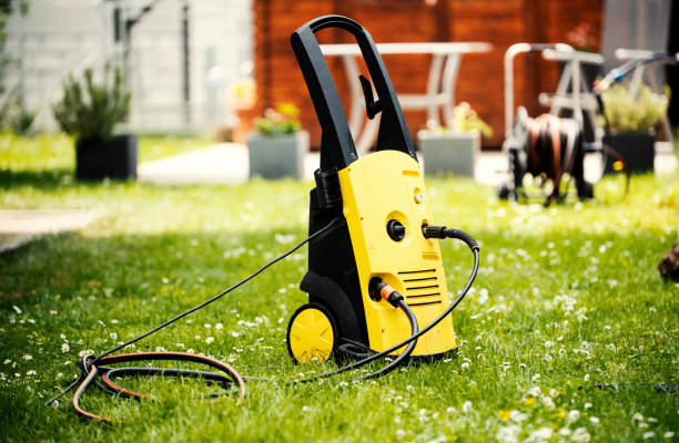 Best Driveway Pressure Washing  in Texas City, TX